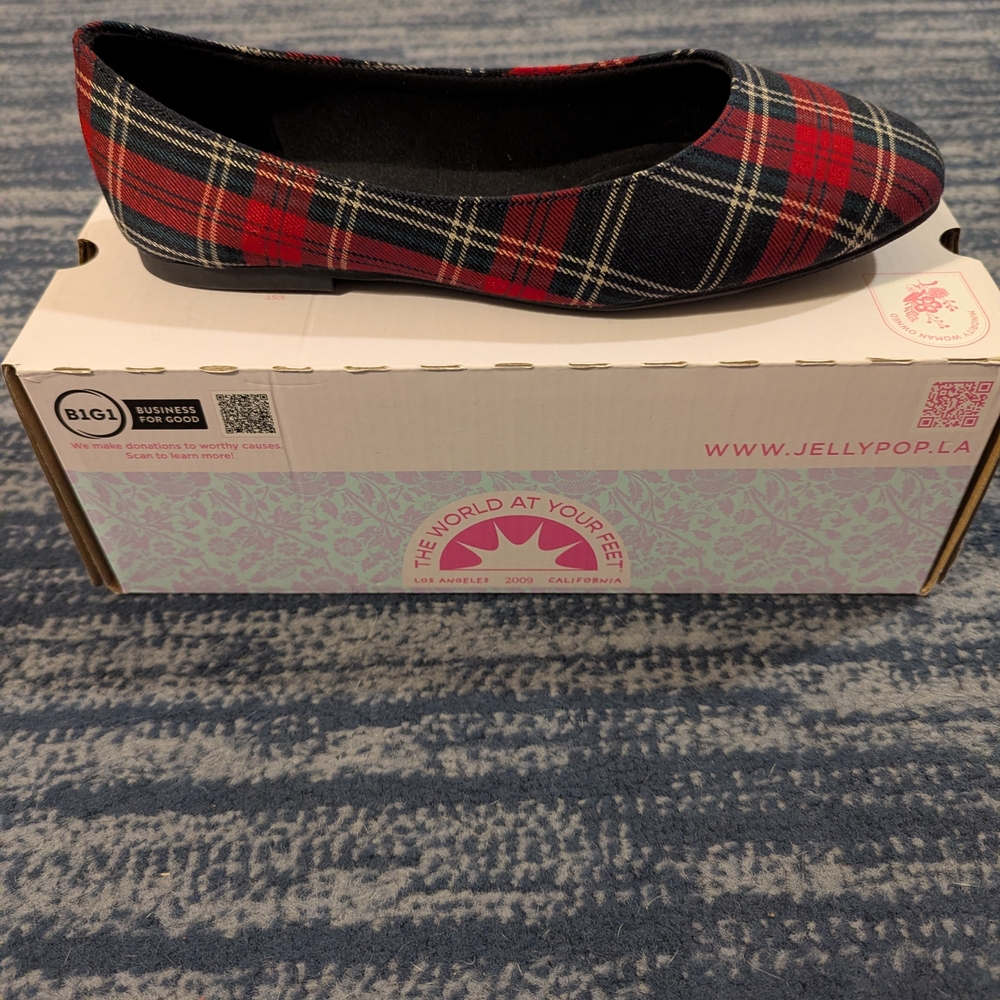 Jellypop Women's Plaid Flats - Red and Black